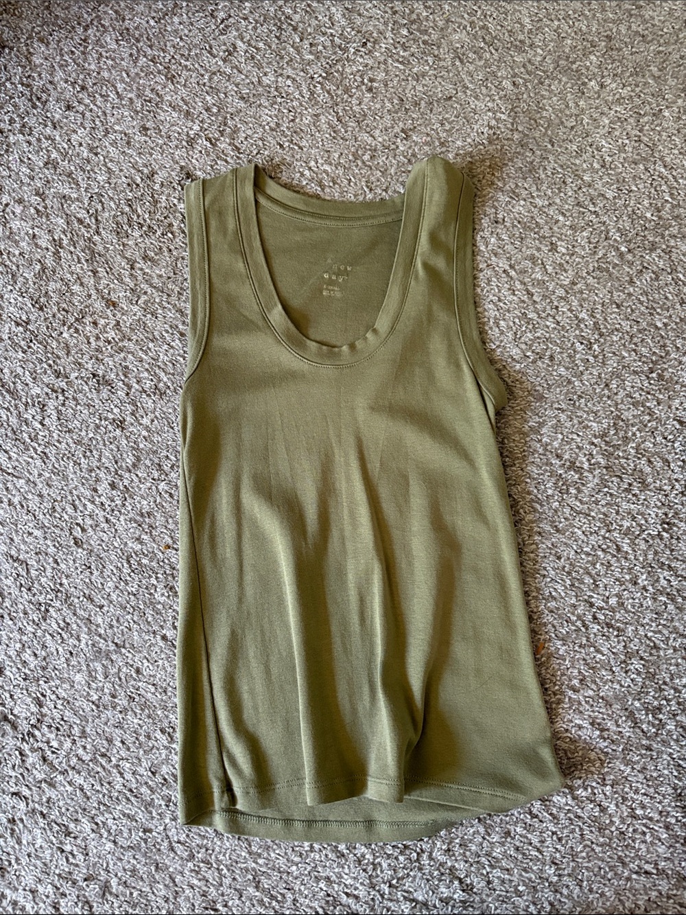 XS green tank